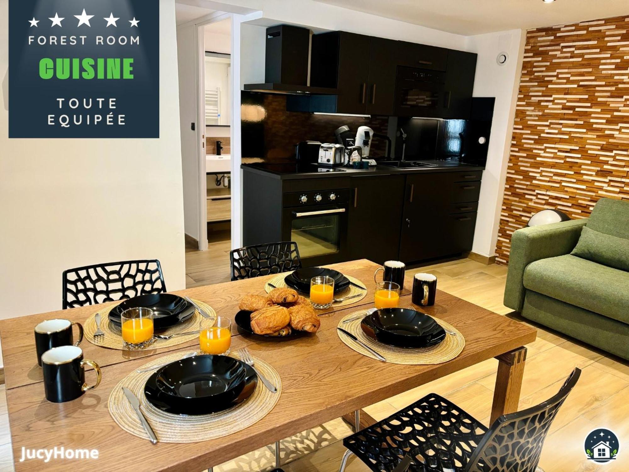 Forest Apartment Valenciennes